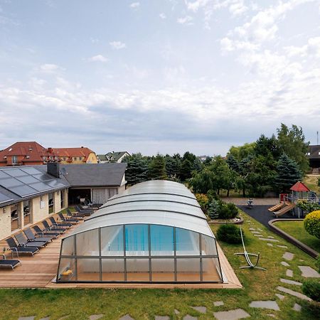 Hotel Seo Rewal Extérieur photo