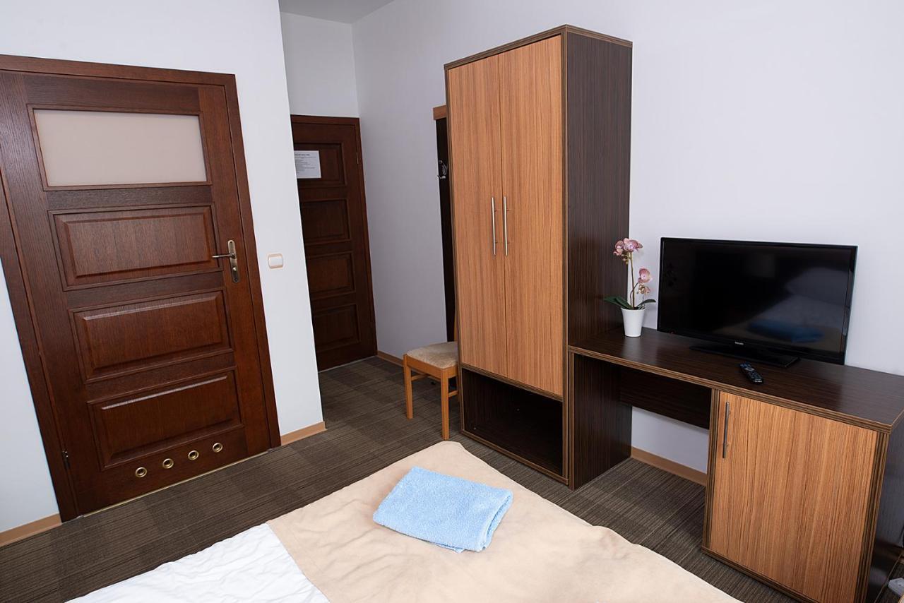 Hotel Seo Rewal Extérieur photo