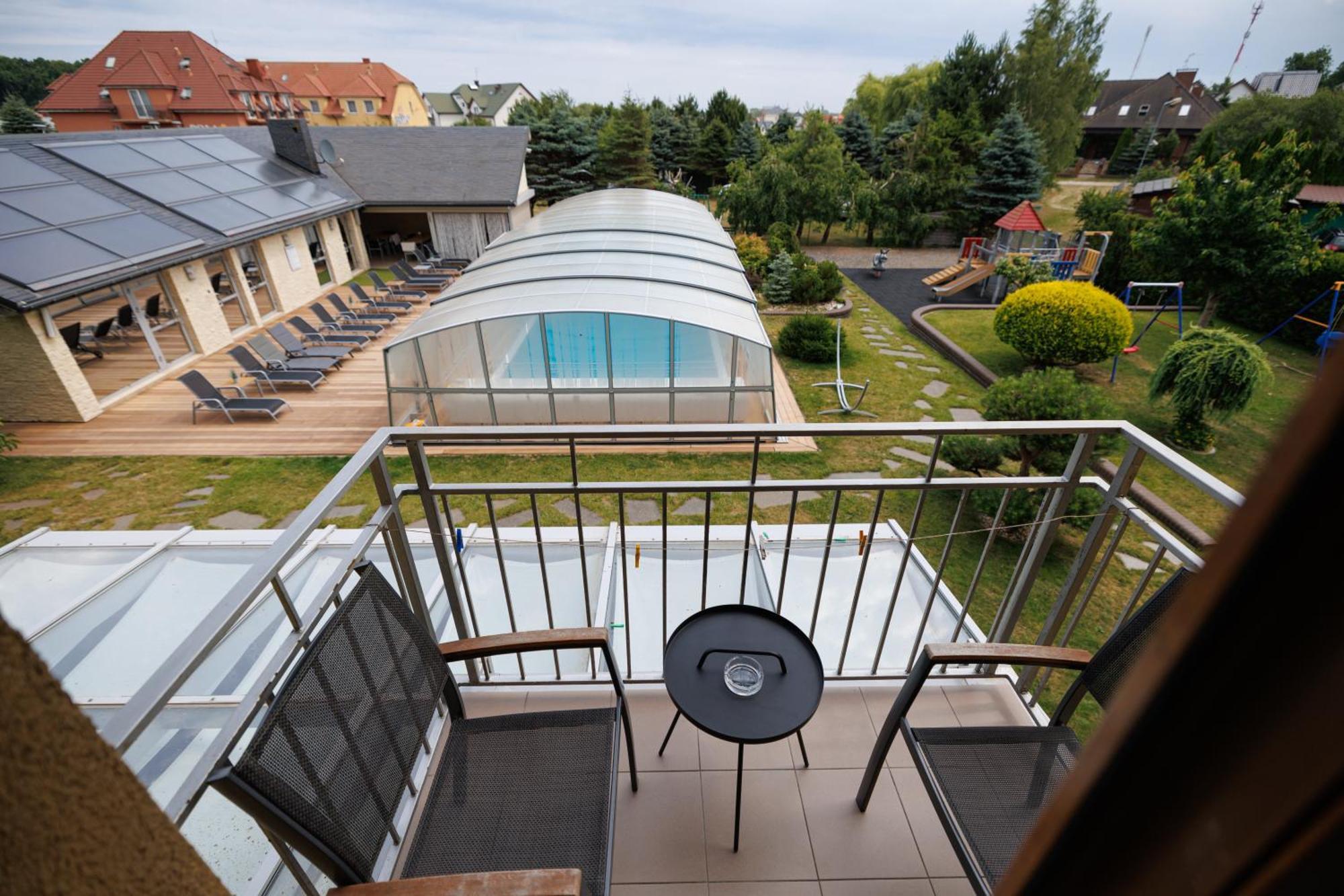 Hotel Seo Rewal Extérieur photo